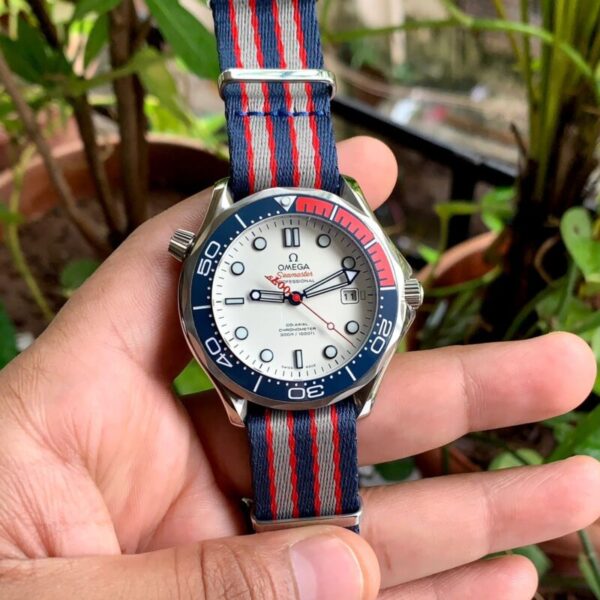 Omega Seamaster Commander Nato Strap