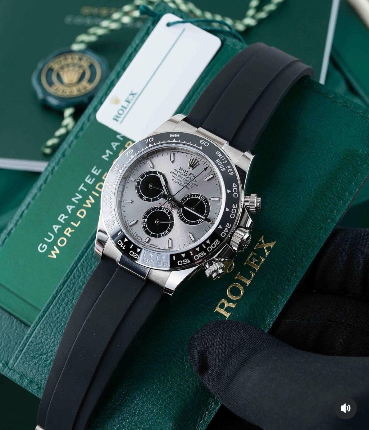 Rolex Daytona Oysterflex Grey Dial 4