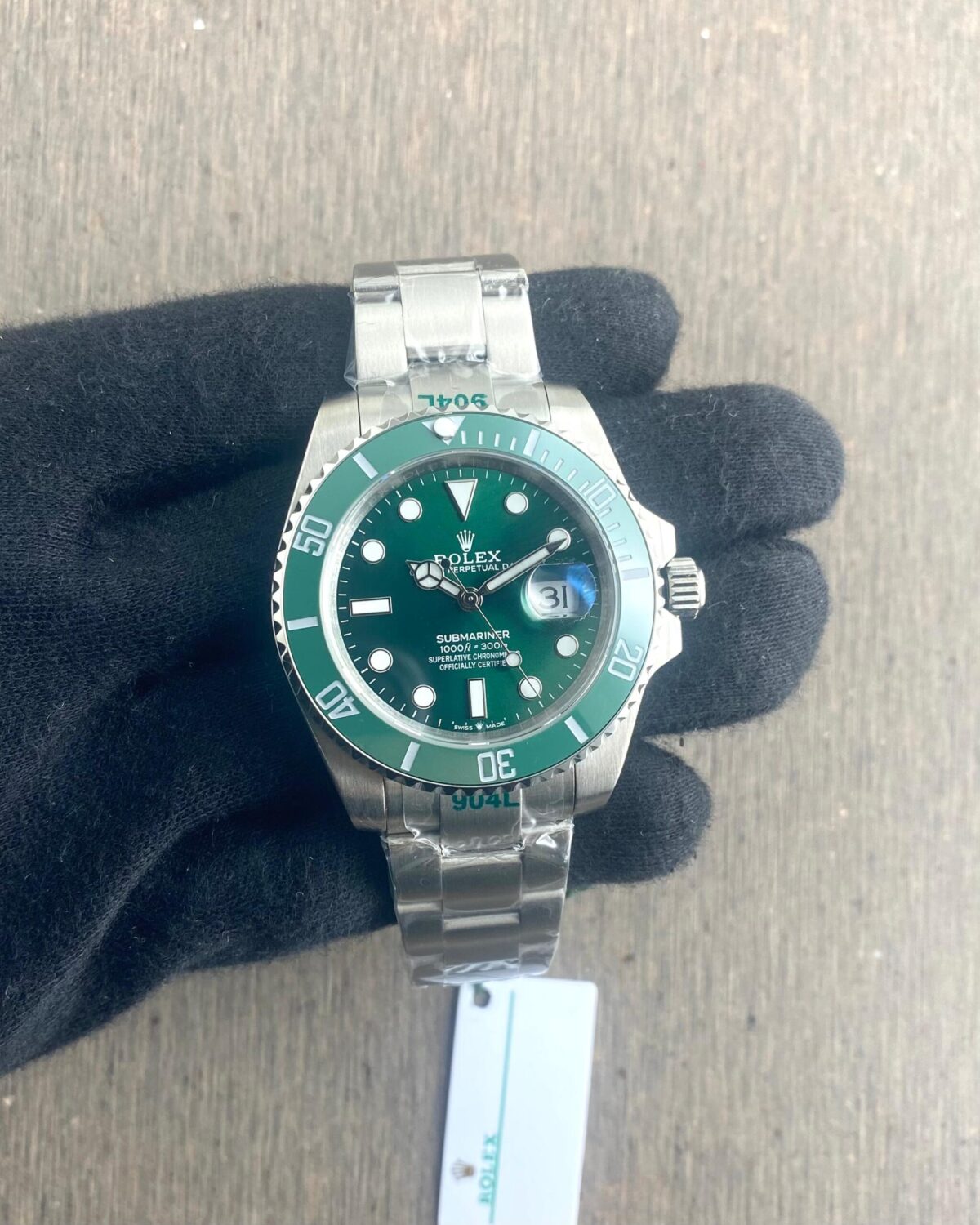 Rolex Submarine Silver Green Hulk 3