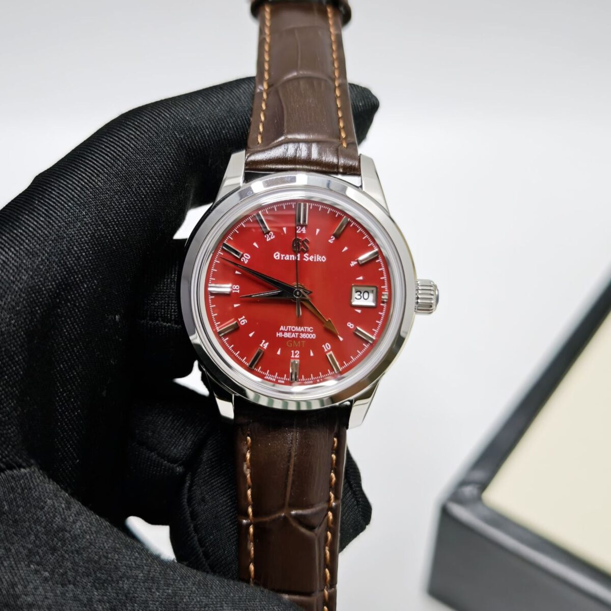 grand seiko mechanical hi beat 36000 gmt 1