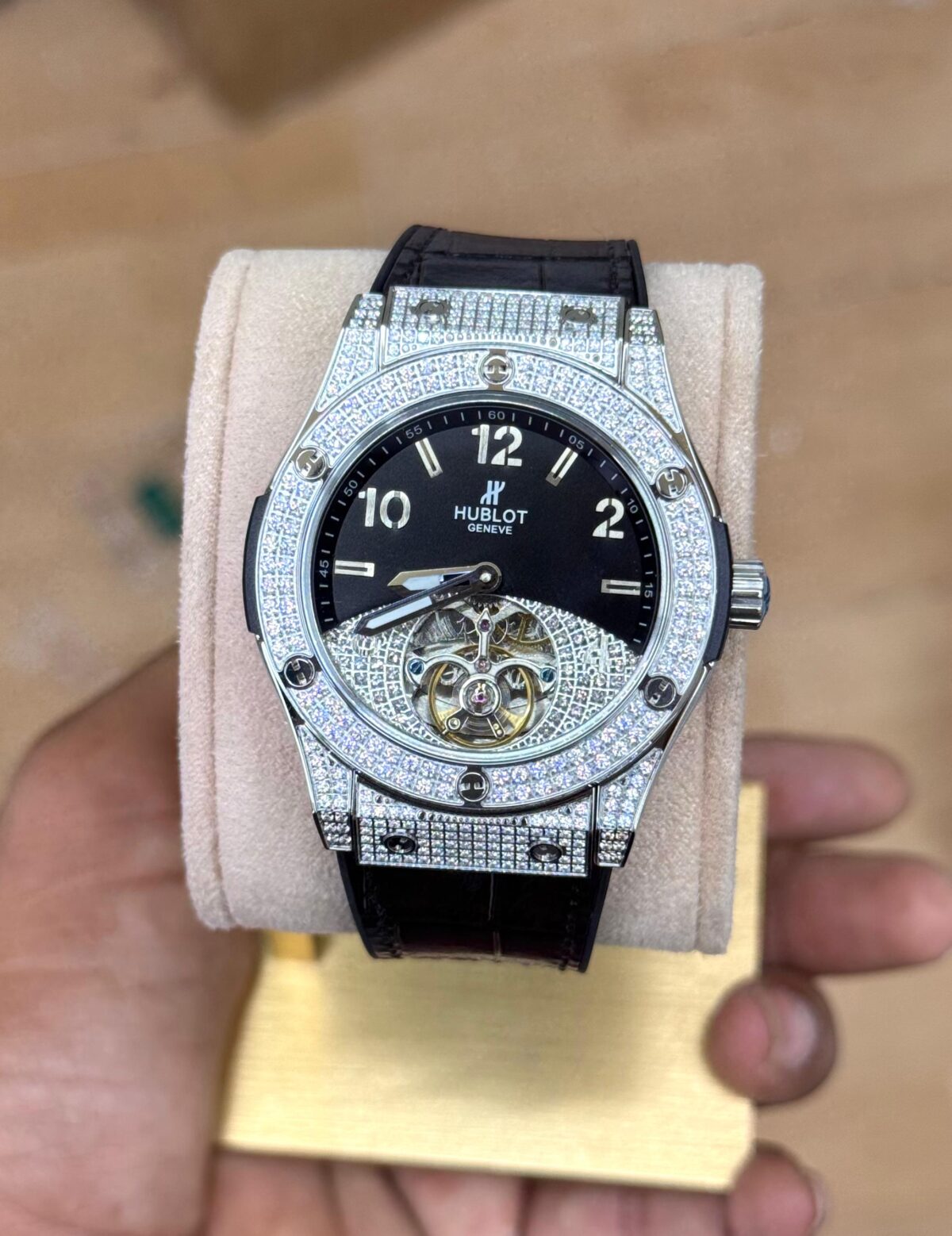 Hublot Classic Fusion White Tourbillon men’s watch – automatic, back open, white dial