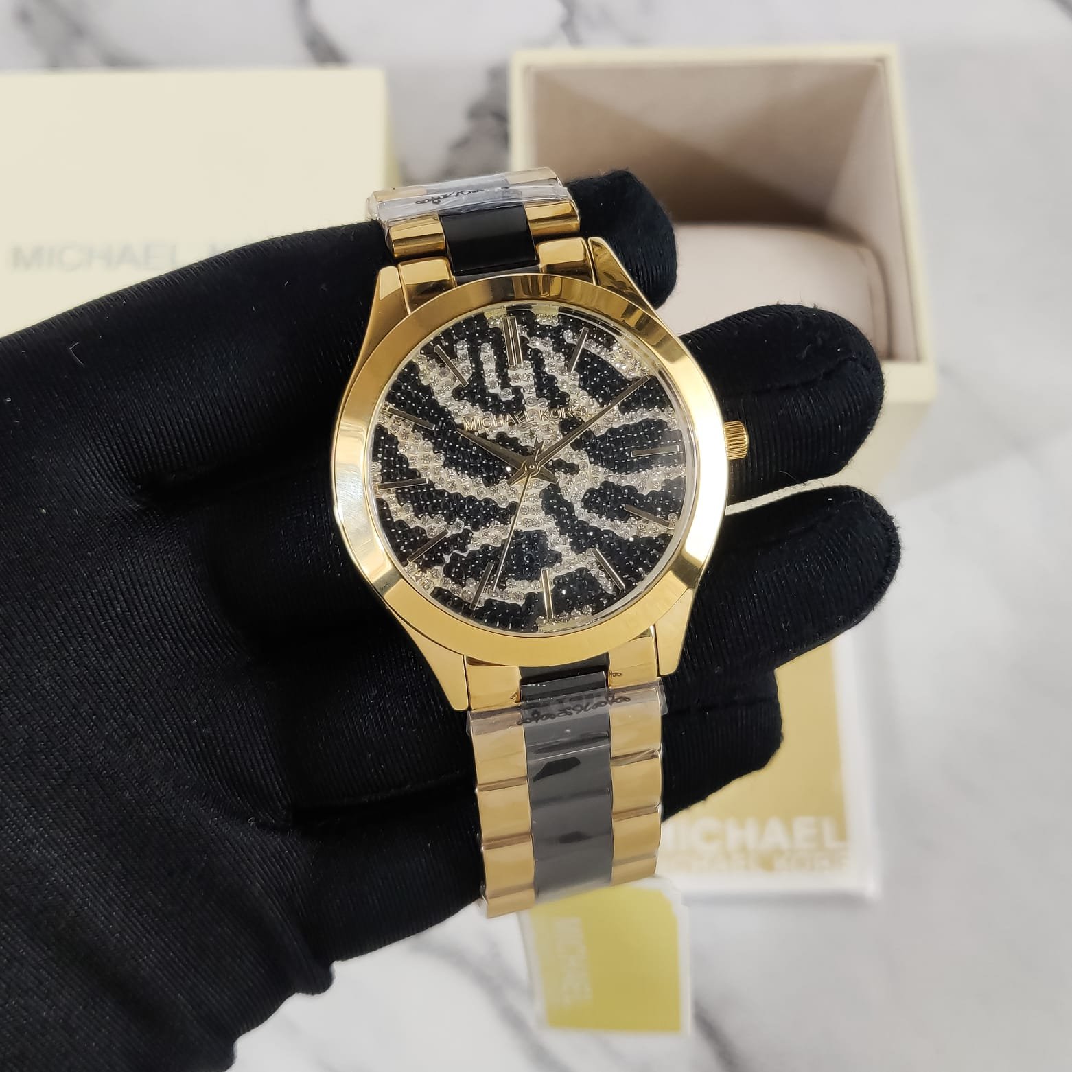 Michael-Kors-Slim-Runway-MK-3315-Gold-and-Black-1 Michael Kors Slim Runway MK 3315 Gold and Black 1