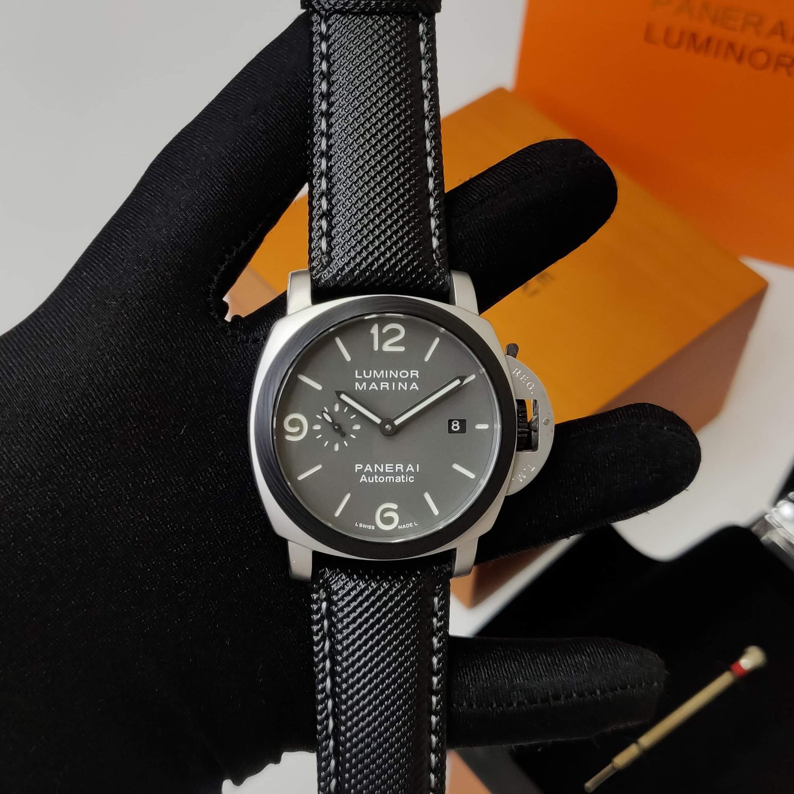 Panerai-Luminor-Marina-TuttoGrigio-PAM01662-1 Panerai Luminor Marina TuttoGrigio PAM01662 1