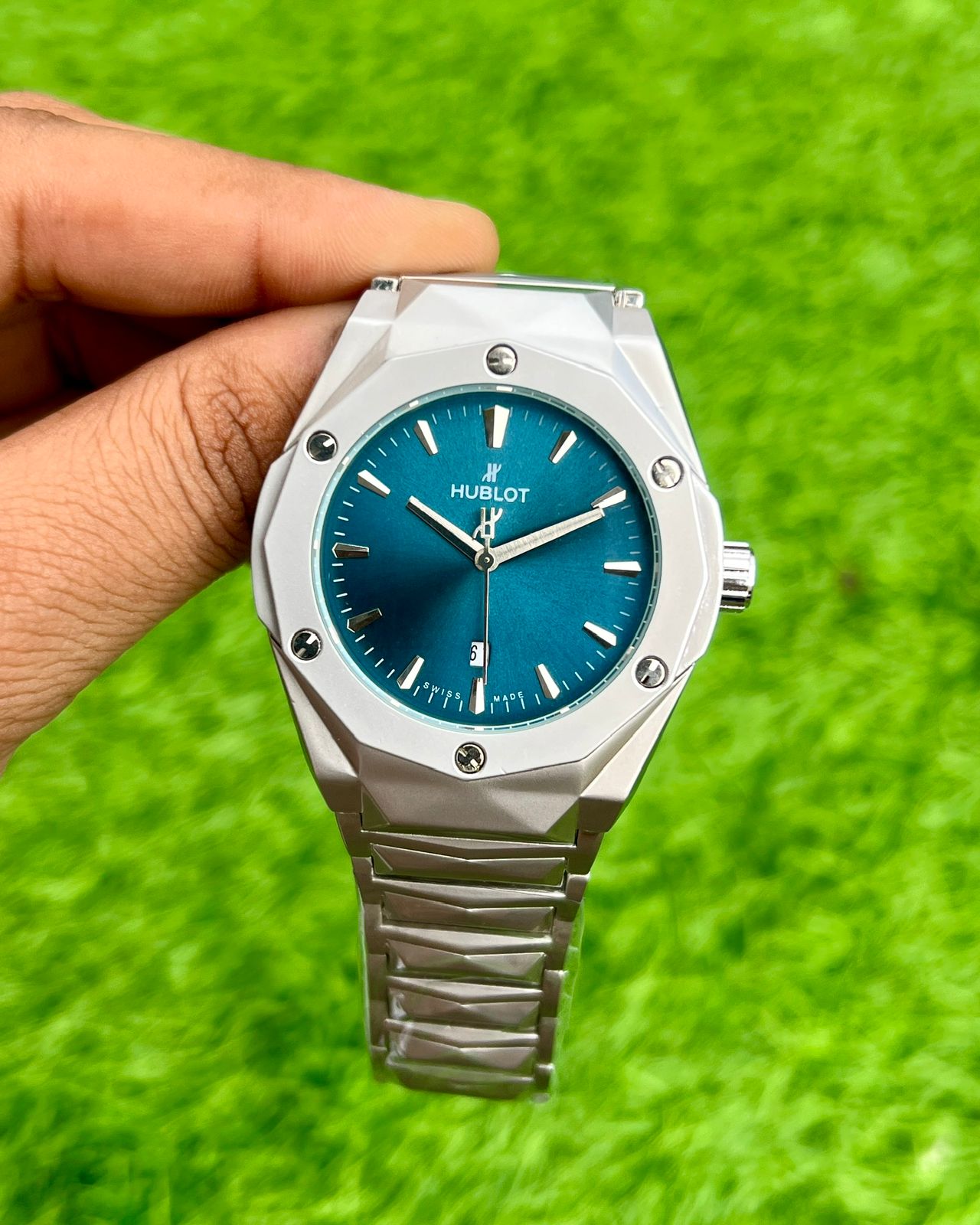 Hublot-Quartz-Blue-Dial-with-Silver-Bracelet-1 Hublot Quartz Blue Dial with Silver Bracelet 1