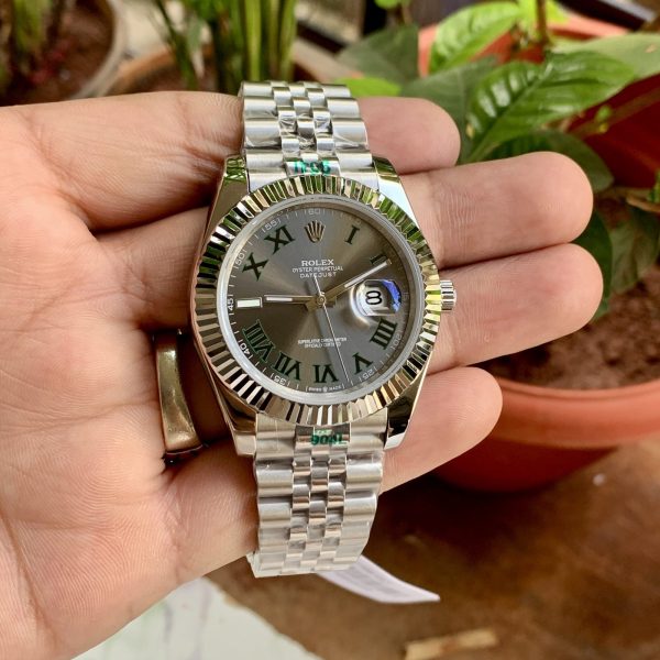 Rolex DateJust Silver Fluted Bezel Roman Dial 41mm